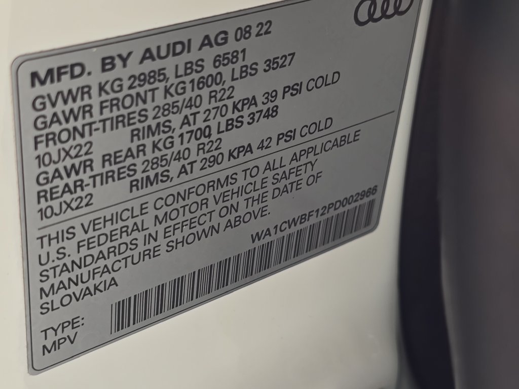 Used 2023  Audi 4.0T Prestige image 38