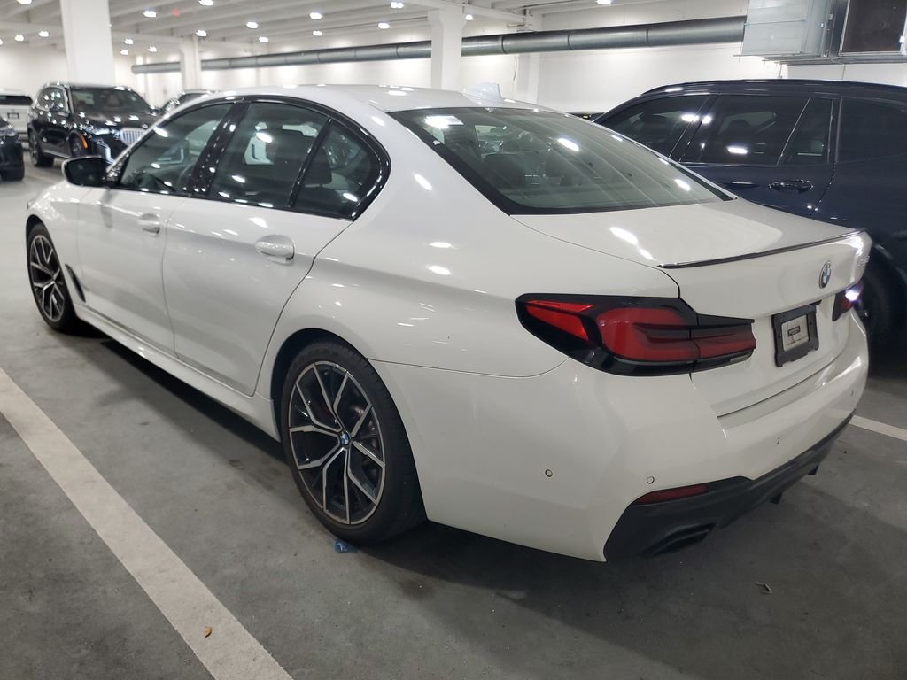 Certified Used 2023 Alpine White BMW 540i image 4