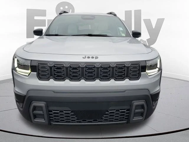 New 2026 Silver Zynith Clear-Coat Exterior Paint Jeep Limited image 8