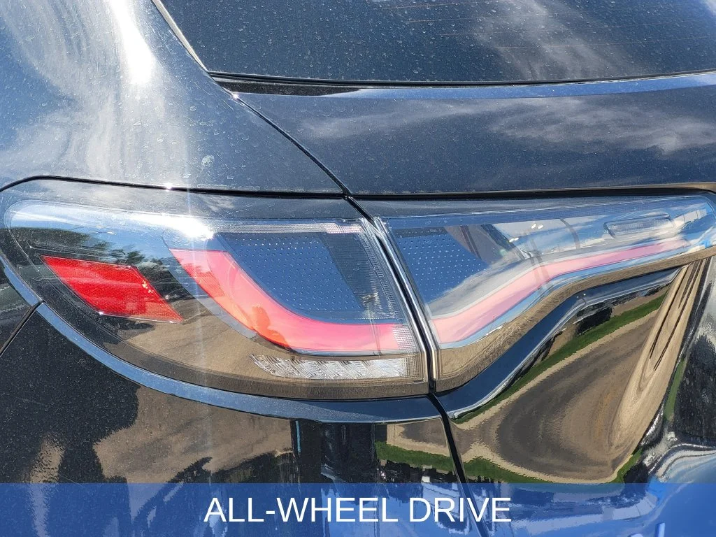 Used 2025 Crystal Black Pearl Honda Sport image 15