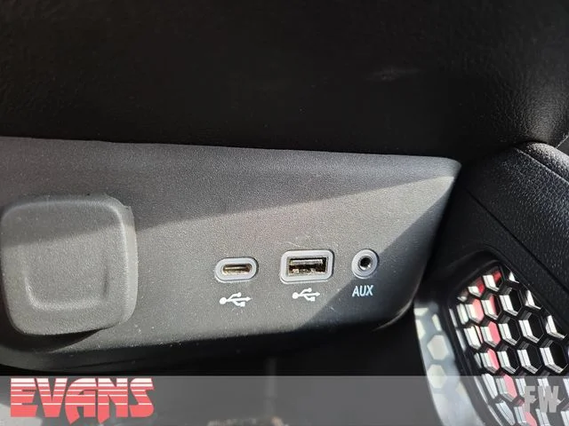 Used 2022 Red Chevrolet RS image 10
