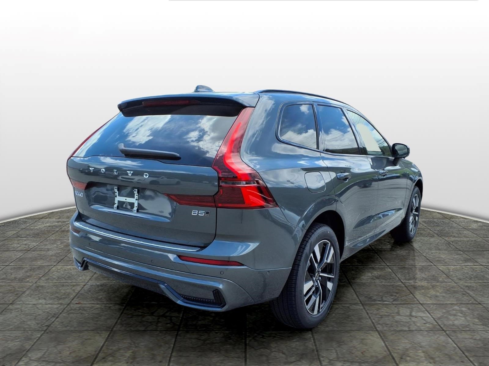 New 2026 Forest Lake Volvo Plus image 3