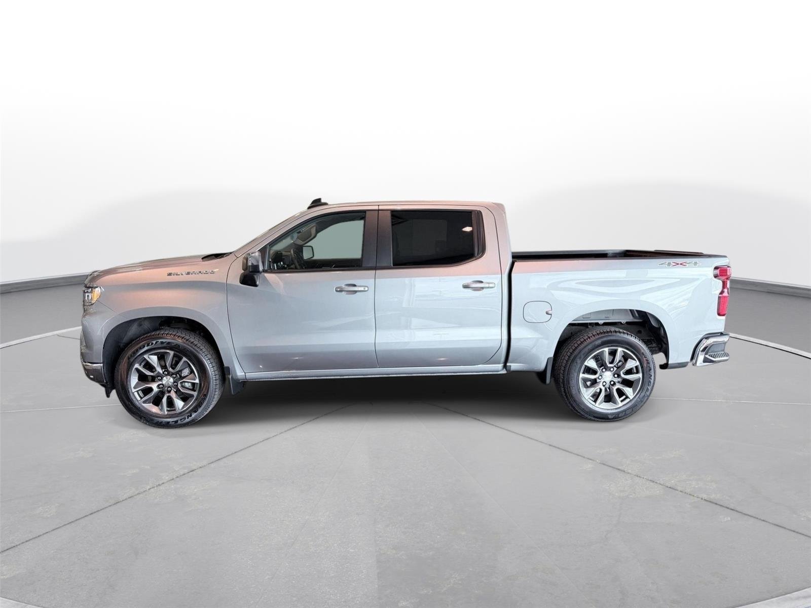 2024 Chevrolet Silverado 1500 LT - Photo 18