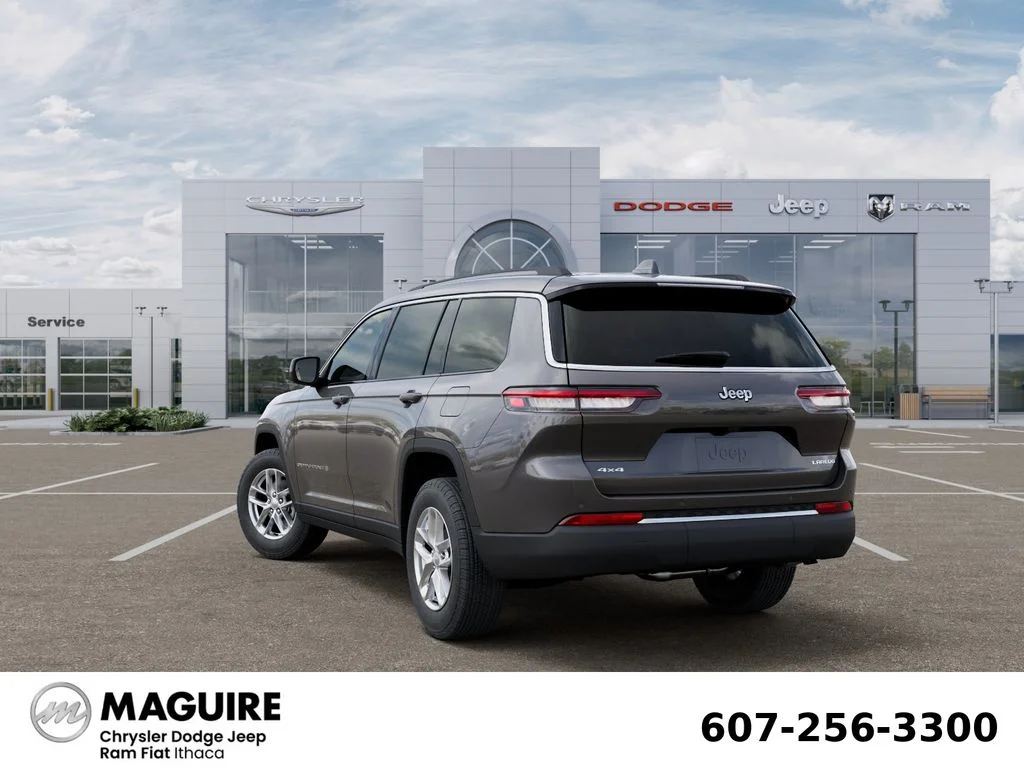 New 2026 Baltic Gray Metallic Clear-Coat Exterior Paint Jeep Laredo image 3