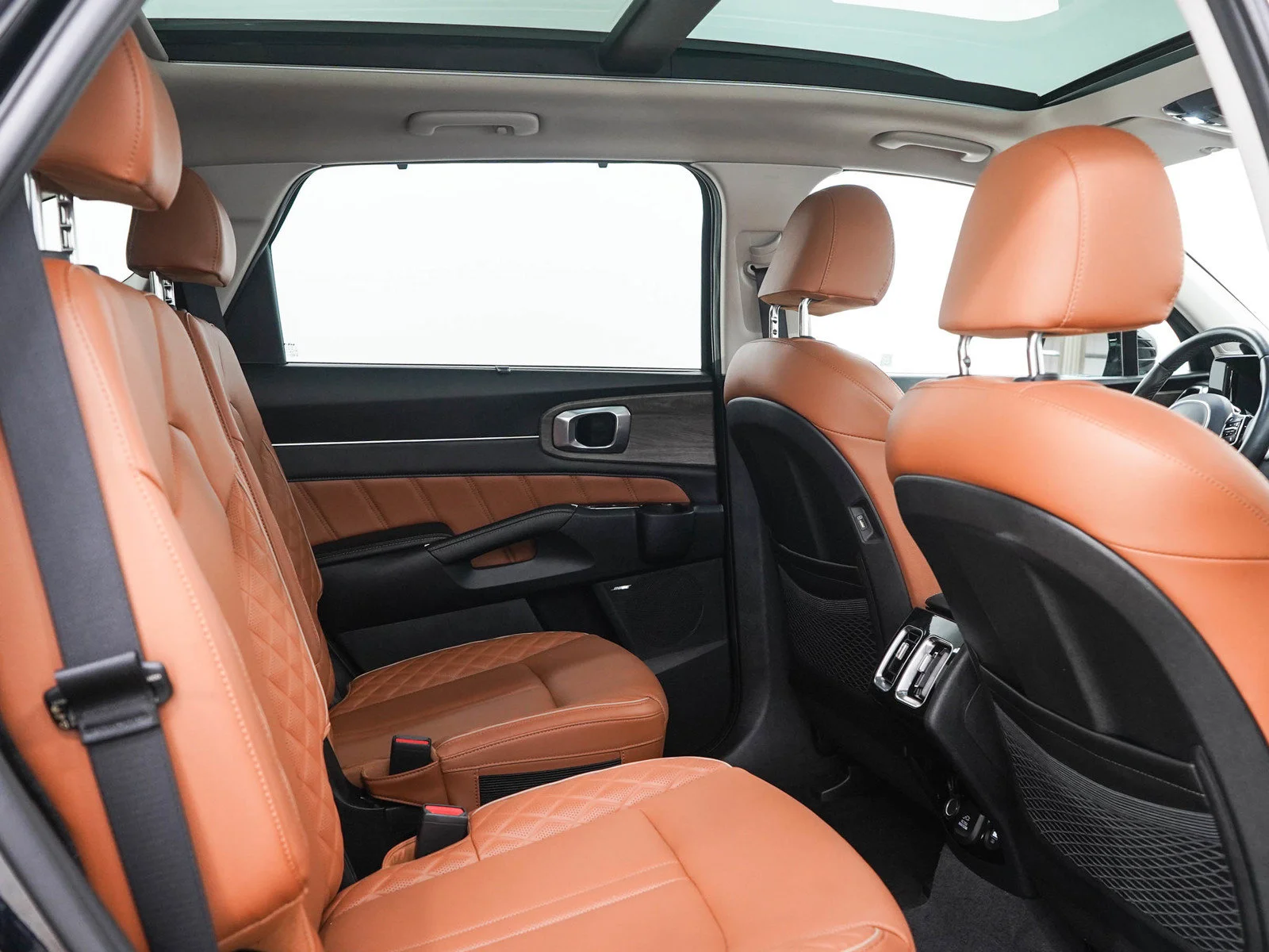 Used 2023 Ebony Black Kia X-Line SX Prestige AWD image 15