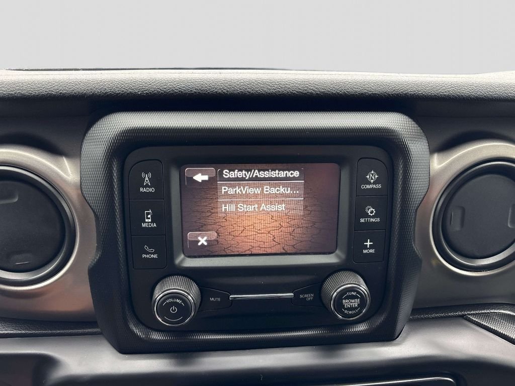 Used 2020 Gray Jeep Sport S image 30