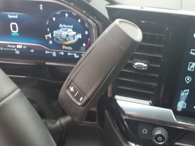 Used 2025 Sterling Gray Metallic Chevrolet High Country image 10