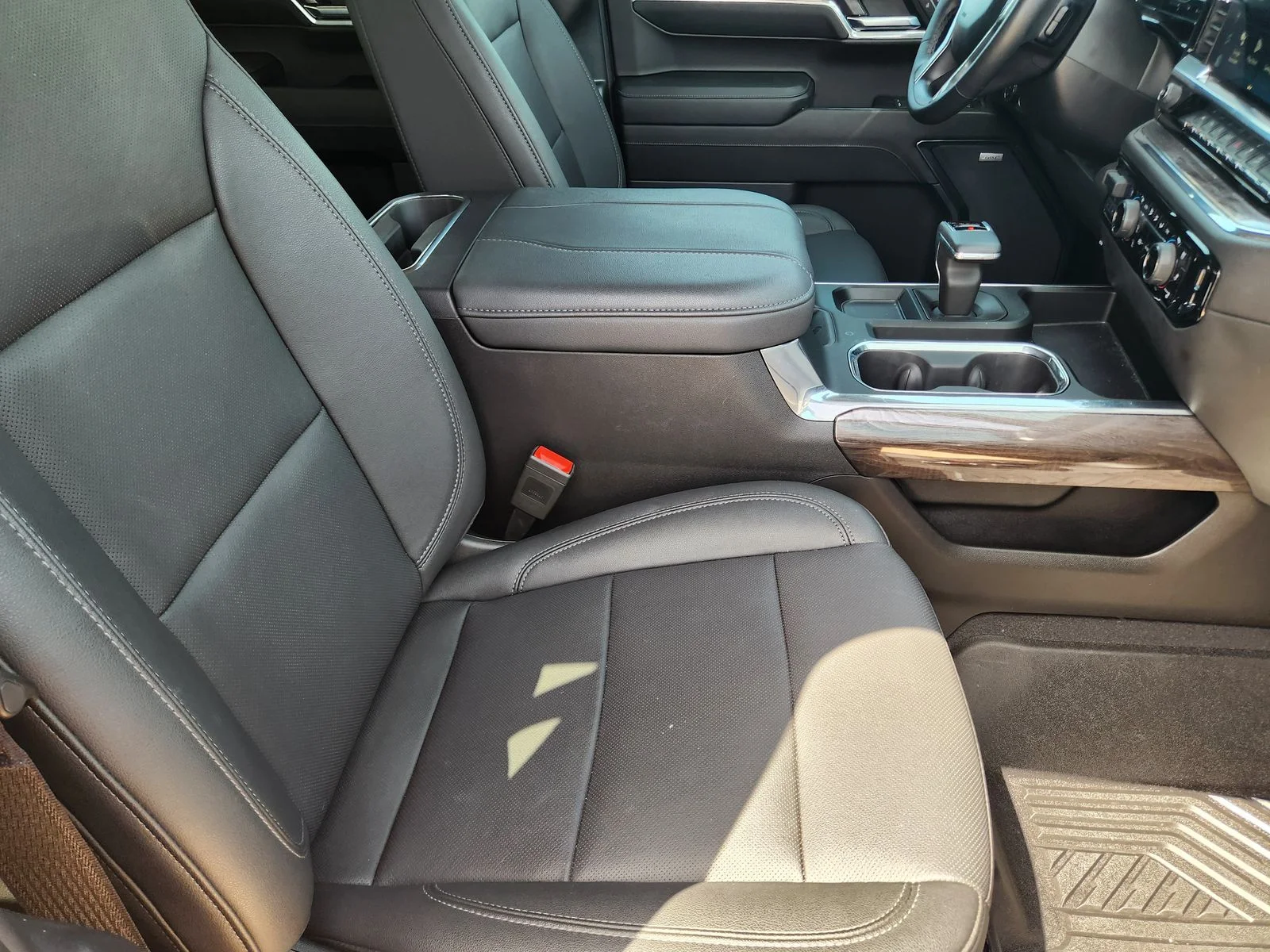 Used 2024 Brown Chevrolet LTZ image 13