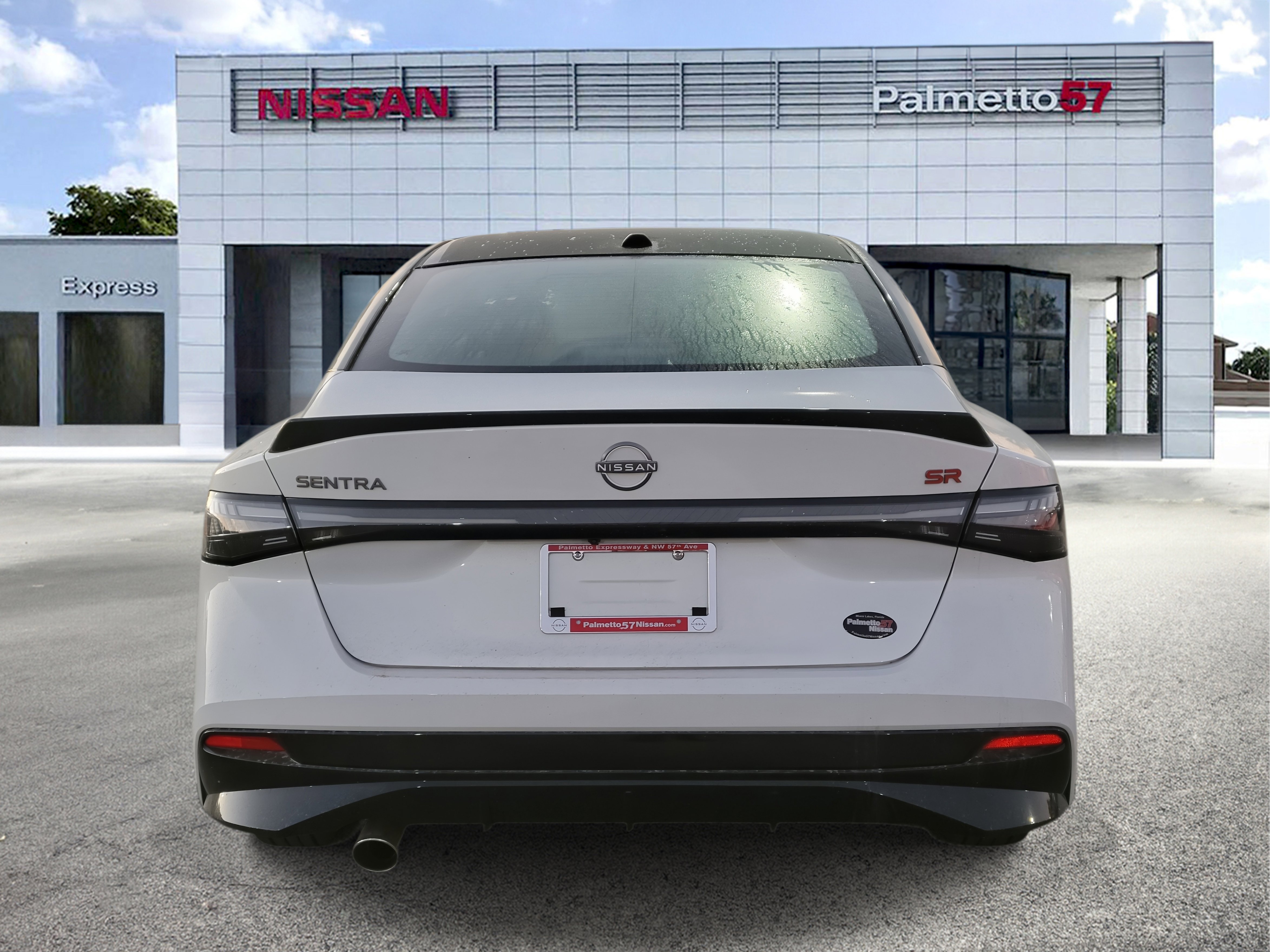 New 2026 White Nissan SR image 4