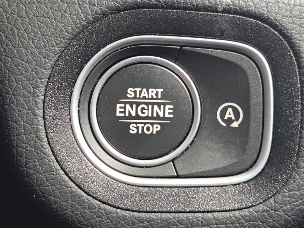 Used 2024 Cirrus Silver Metallic Mercedes-Benz GLE 350 image 35