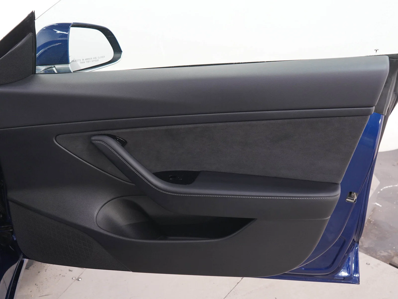 Used 2020 Blue Tesla Standard image 9
