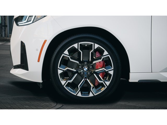 New 2026 Alpine White BMW M50 xDrive image 7
