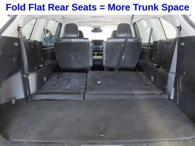 Used 2023 White Toyota XLE image 38