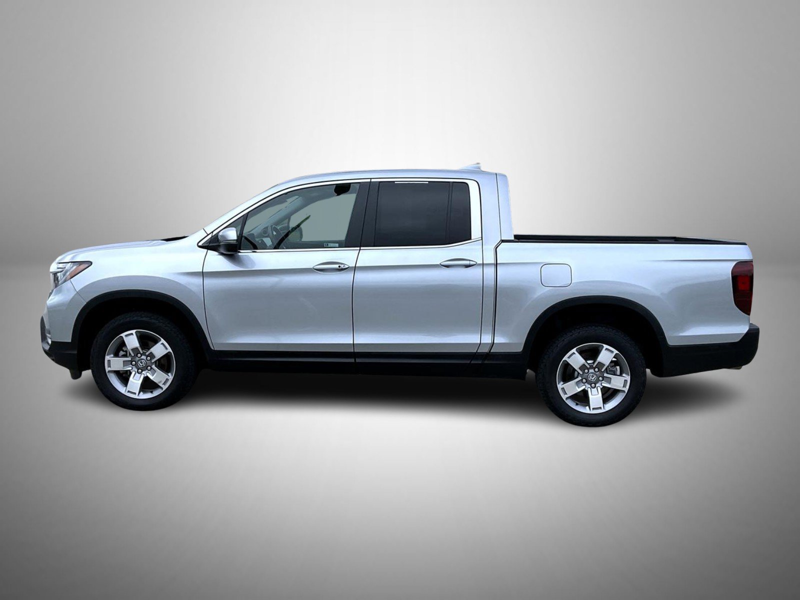 Used 2025 Silver Honda RTL image 8