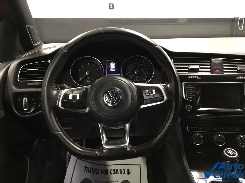 Used 2015 Red Volkswagen 2.0T SE image 44