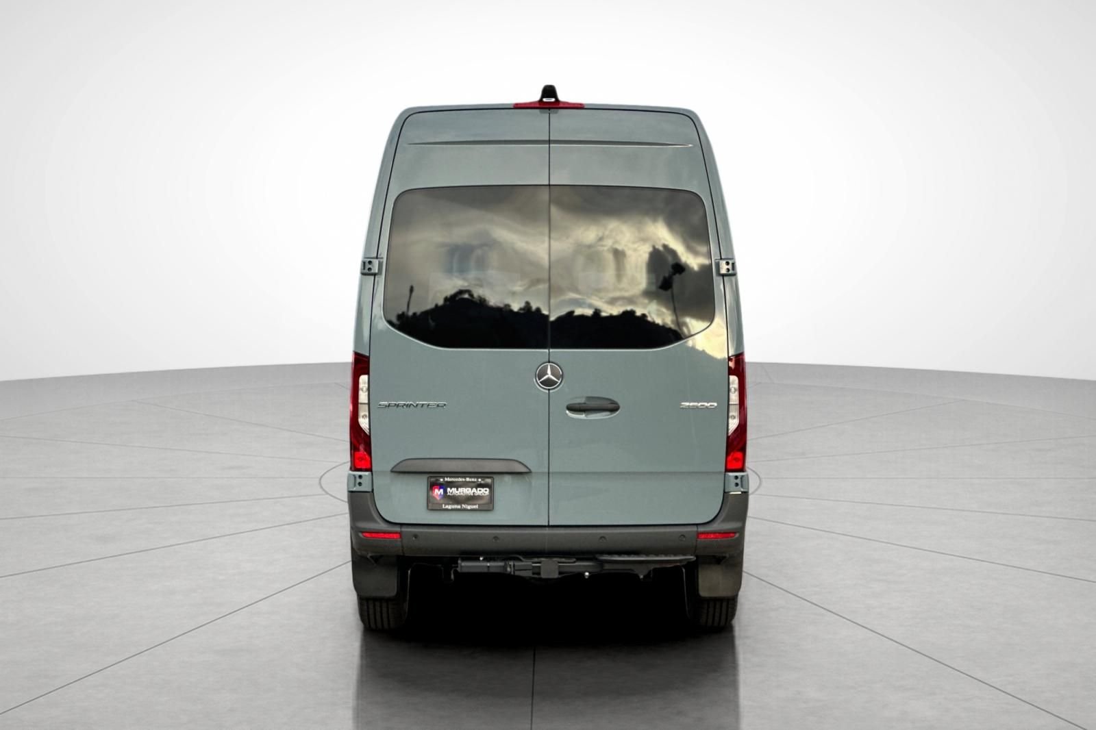2026 Mercedes-Benz Sprinter Crew Van Base - Photo 6