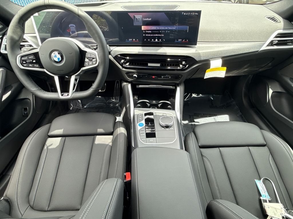 New 2026 Brooklyn Grey Metallic BMW xDrive40 image 19