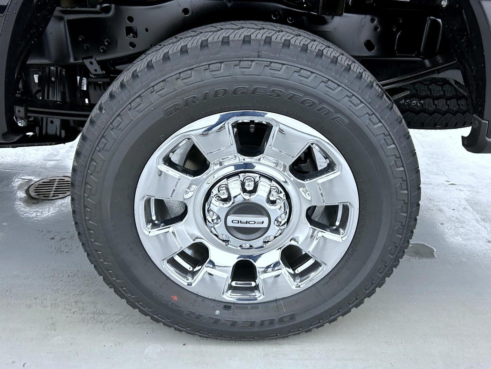 New 2026 Agate Black Metallic Ford Lariat image 23