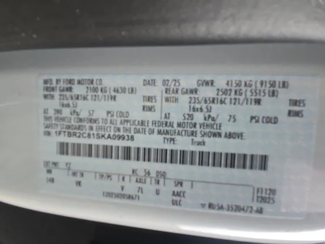Used 2025 Oxford White Ford Base image 25