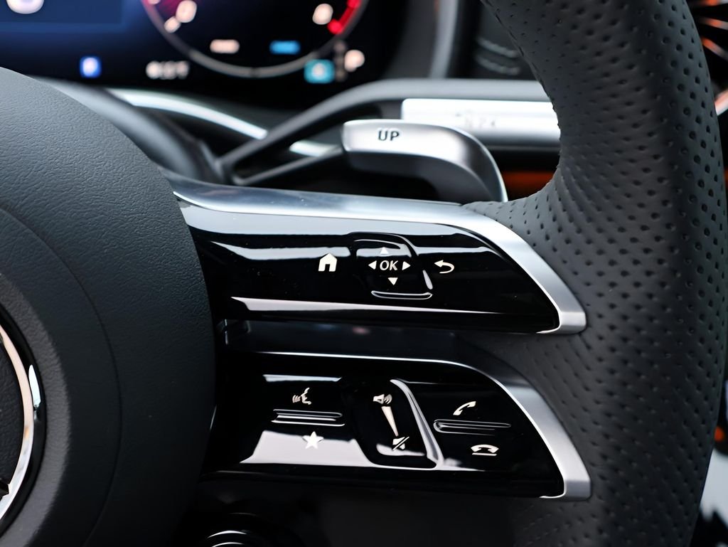 New 2026 Obsidian Black Metallic Mercedes-Benz SL 43 AMG® image 39
