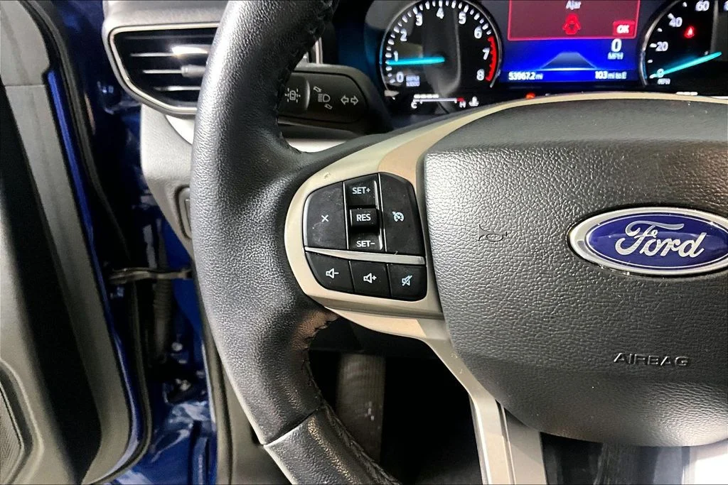 Certified Used 2023 Blue Metallic Ford XLT image 14