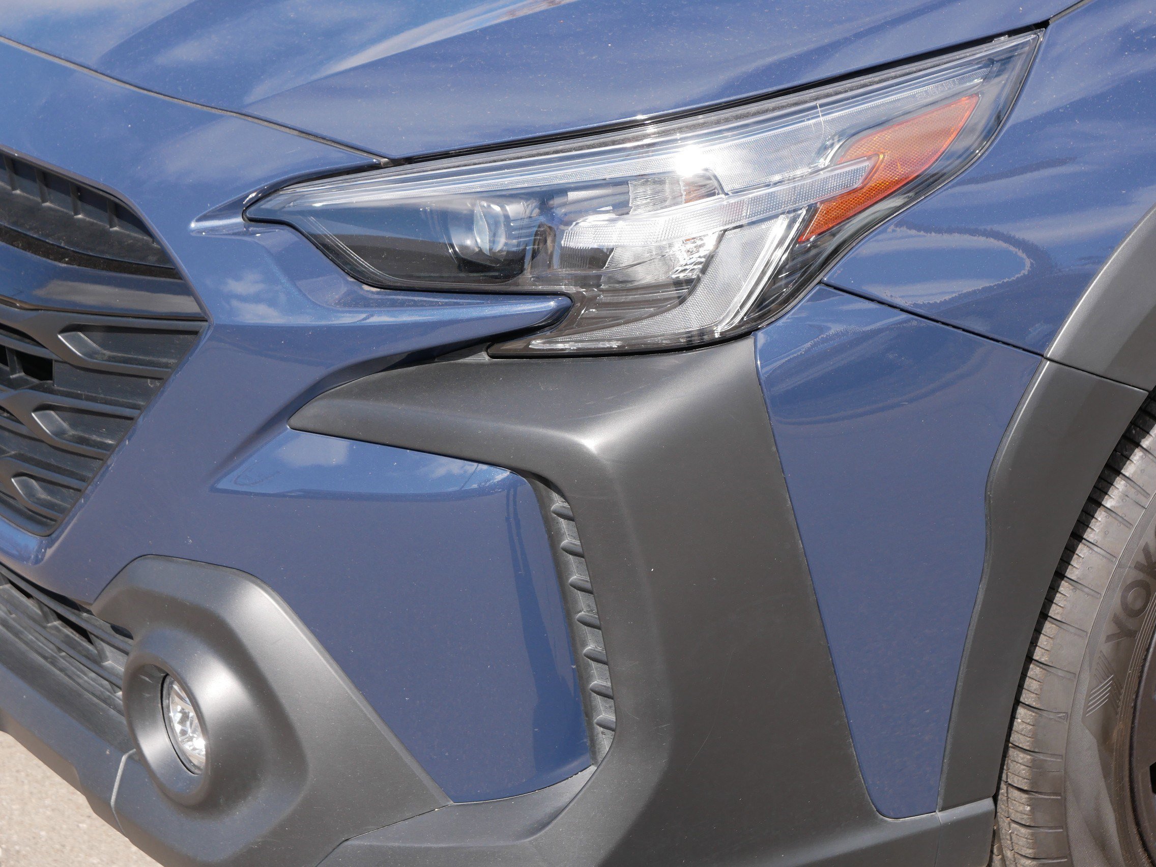 Used 2025 Cosmic Blue Pearl Subaru Onyx Edition image 16