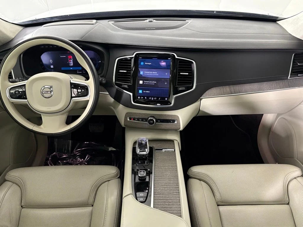 Used 2023 Crystal White Volvo Ultimate image 33