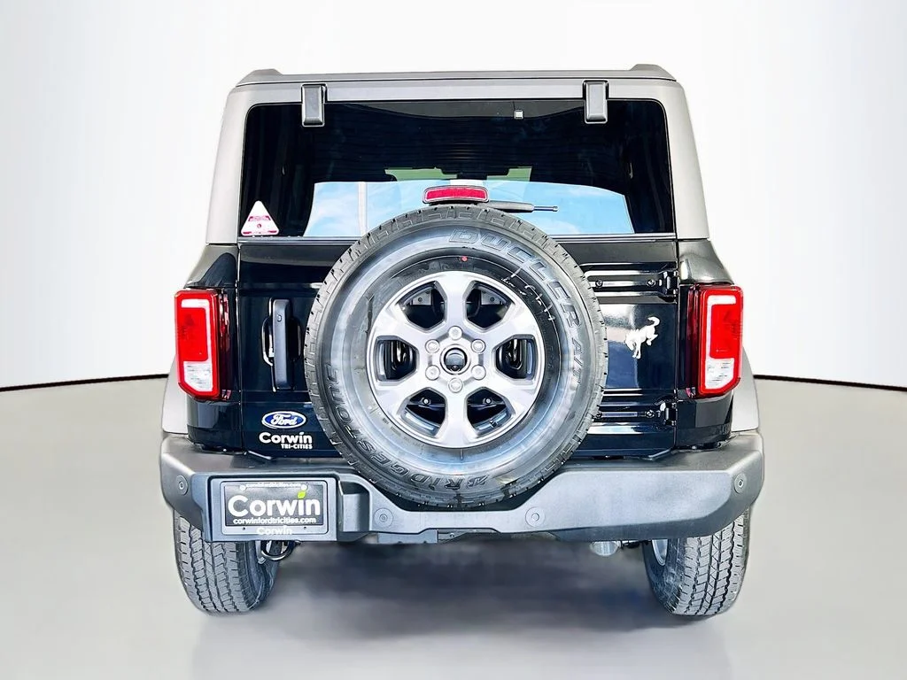 New 2026 Shadow Black Ford Big Bend image 13