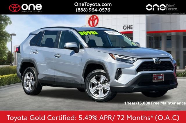 2025 Toyota RAV4 XLE