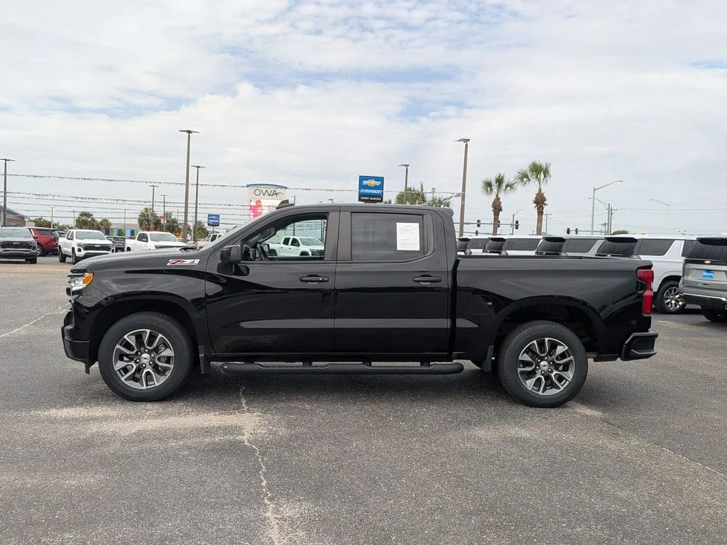 Used 2023 Black Chevrolet RST image 2