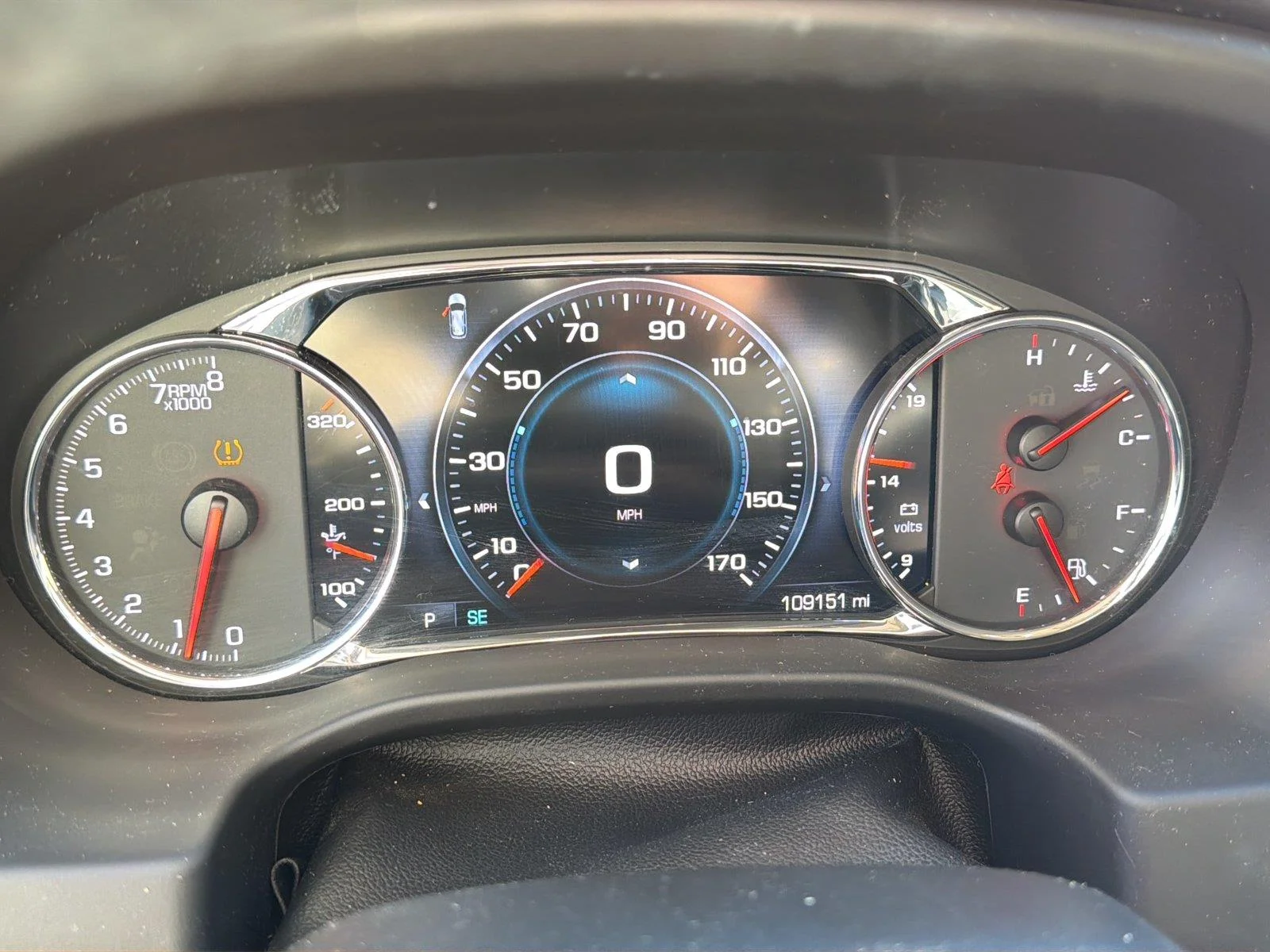 Used 2017  GMC Denali image 16