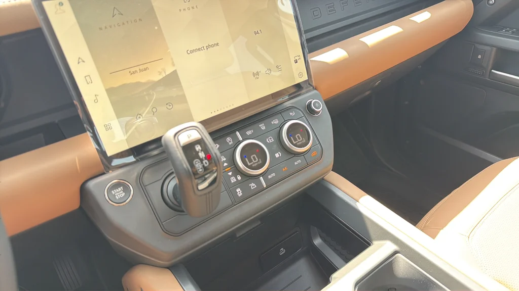 New 2026 Gray Land Rover X-Dynamic SE image 21