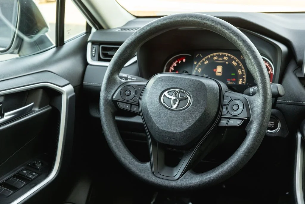 Used 2024 Ice Cap Toyota XLE image 29