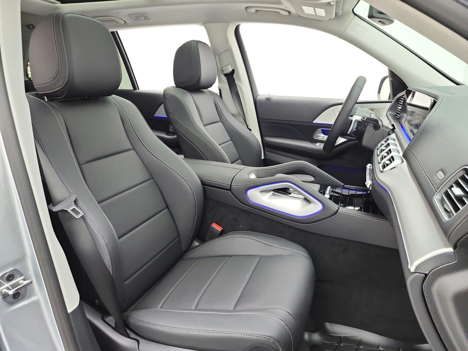 New 2026 Cirrus Silver Metallic Mercedes-Benz GLS 450 4MATIC® SUV image 14