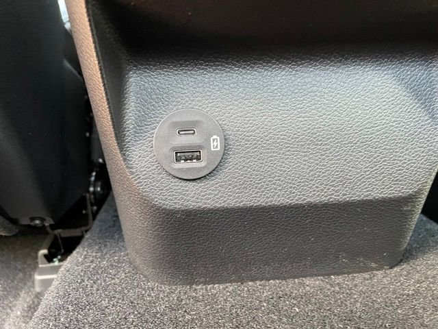 New 2025 CARB GRAY Ford Lariat image 42