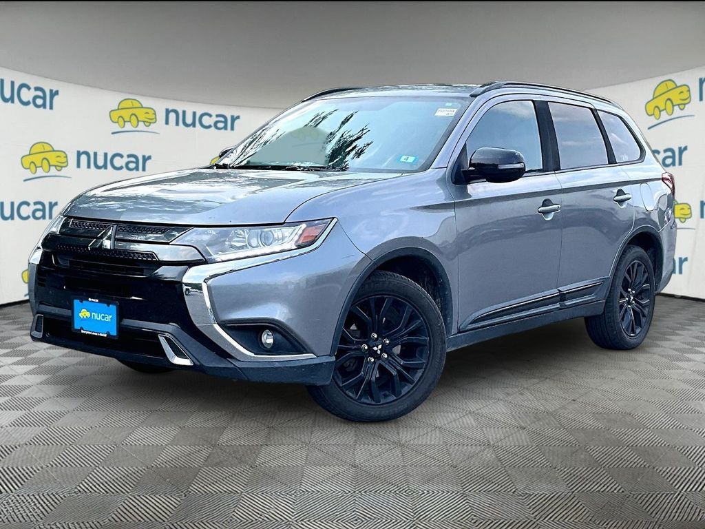 Used 2019 Gray Mitsubishi LE image 3