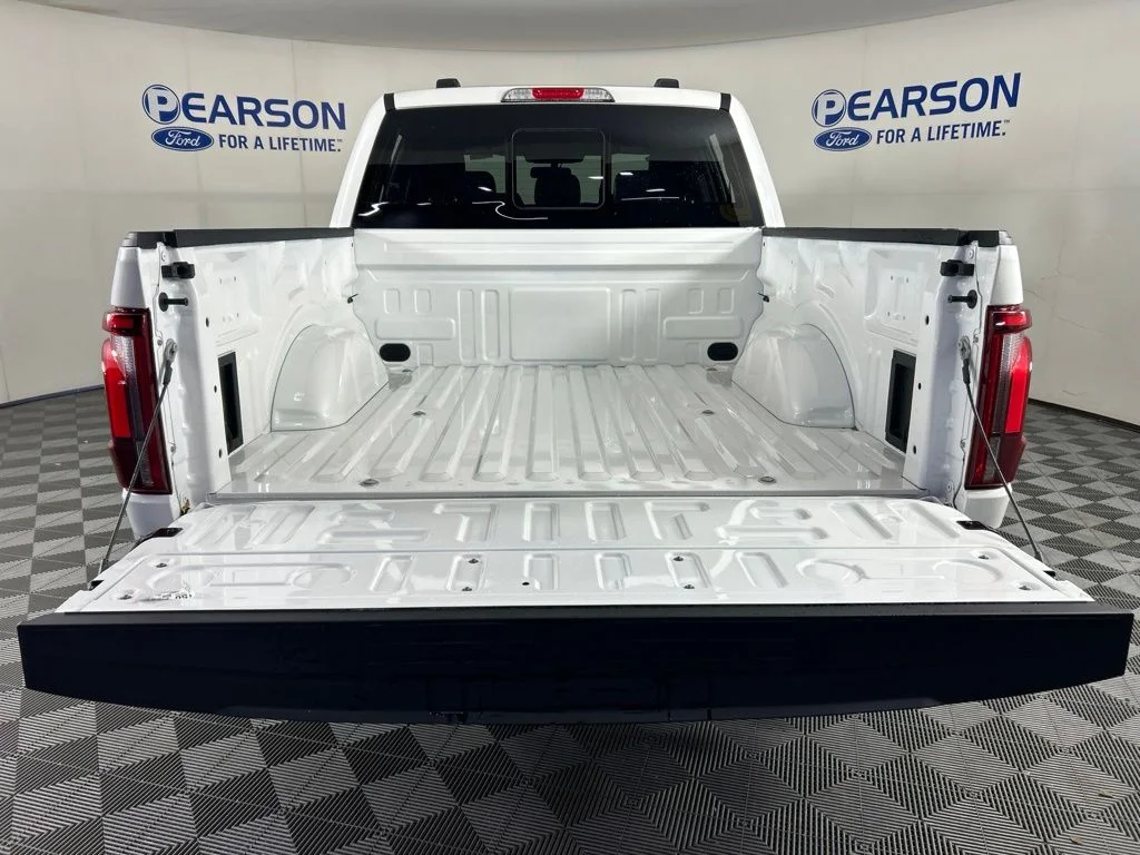 New 2026 Star White Metallic Tri-Coat Ford Lariat® image 8