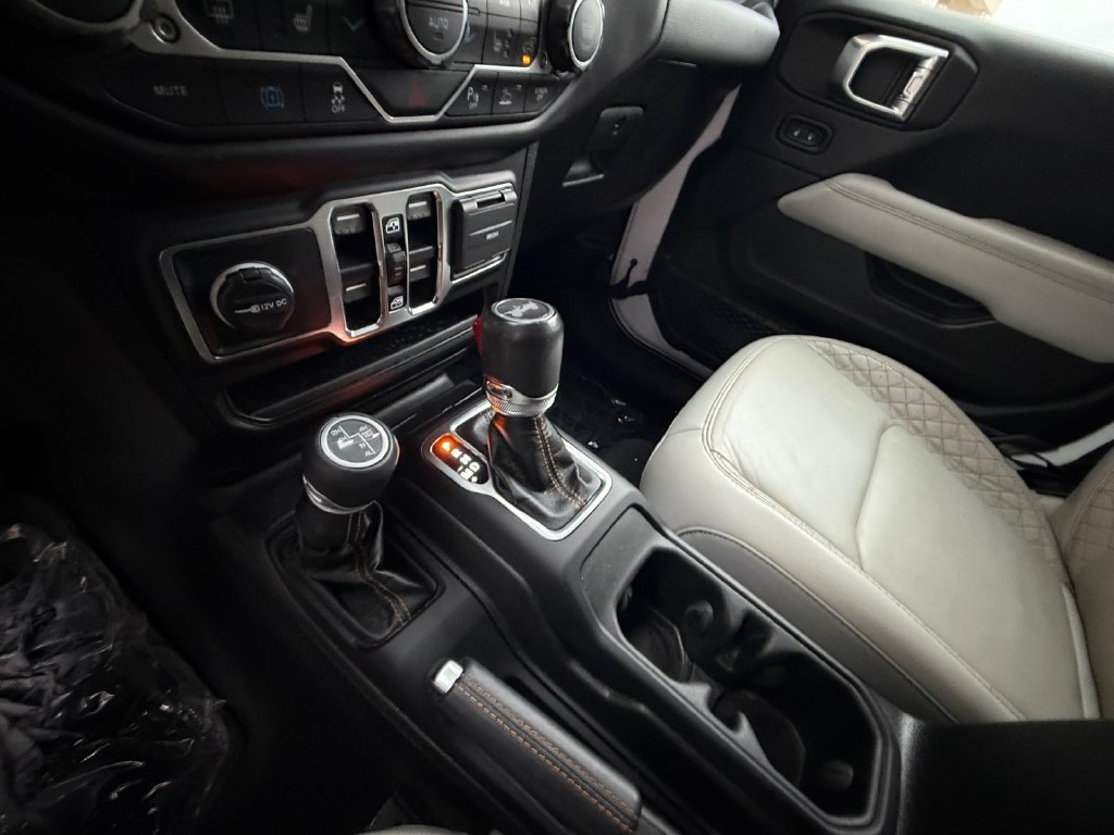 Used 2023 White Jeep Sahara 4xe image 22