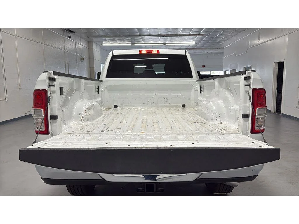 Used 2024 Bright White Clearcoat Ram Big Horn Crew Cab SRW 4x4 6.7L 1 Owner image 12
