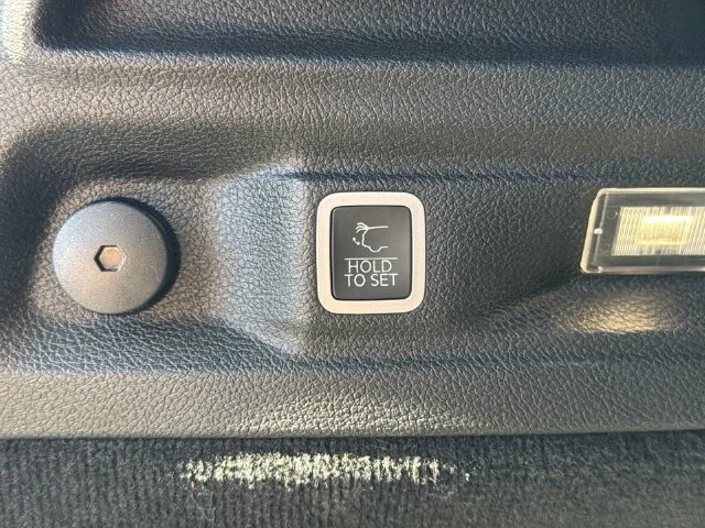 Used 2023 Black Jeep Overland image 45