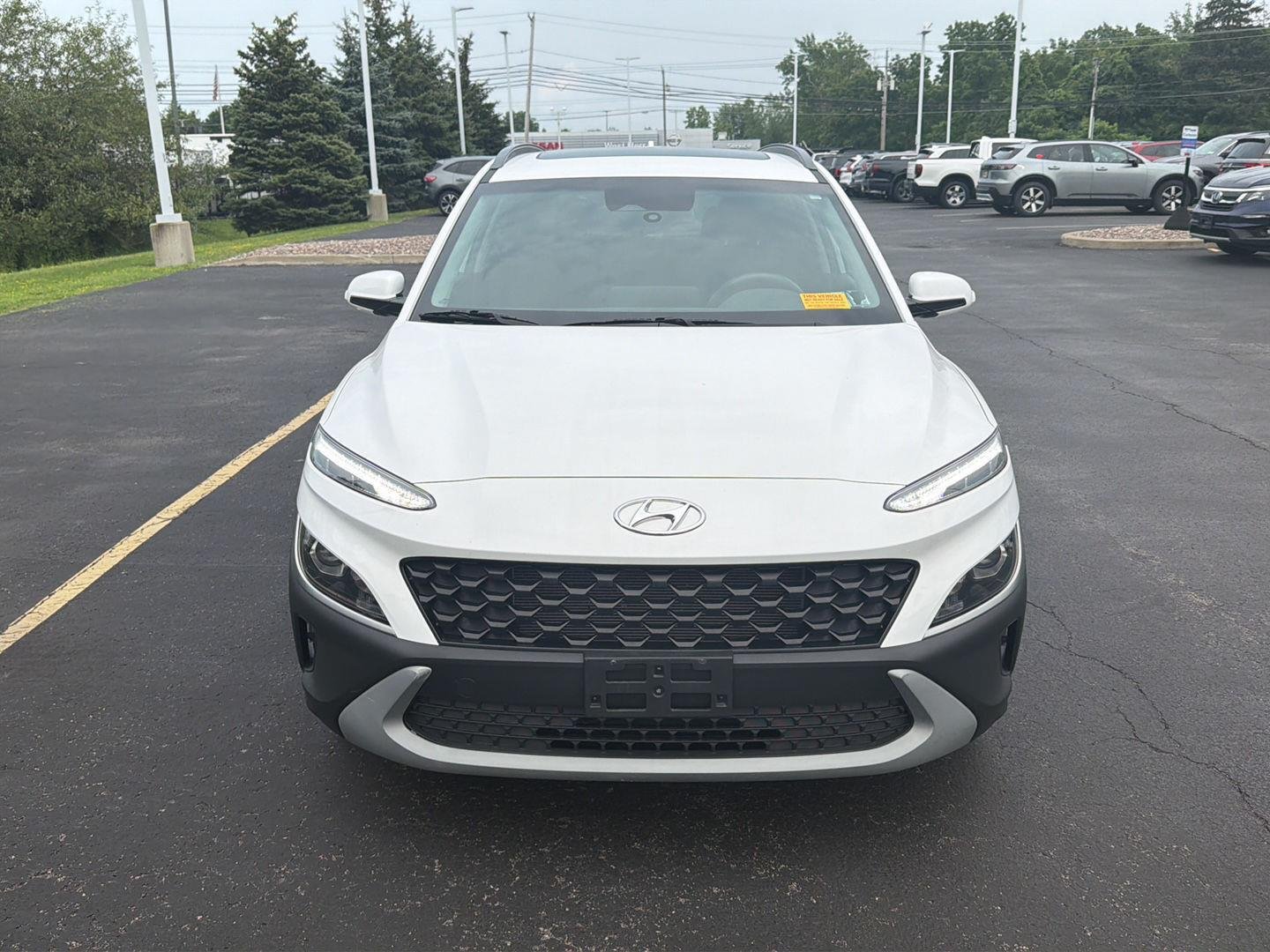 Used 2023 Lunar White Hyundai SEL image 2