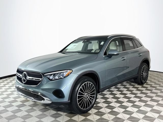 New 2026 Verde Silver Metallic Mercedes-Benz GLC 300 image 34