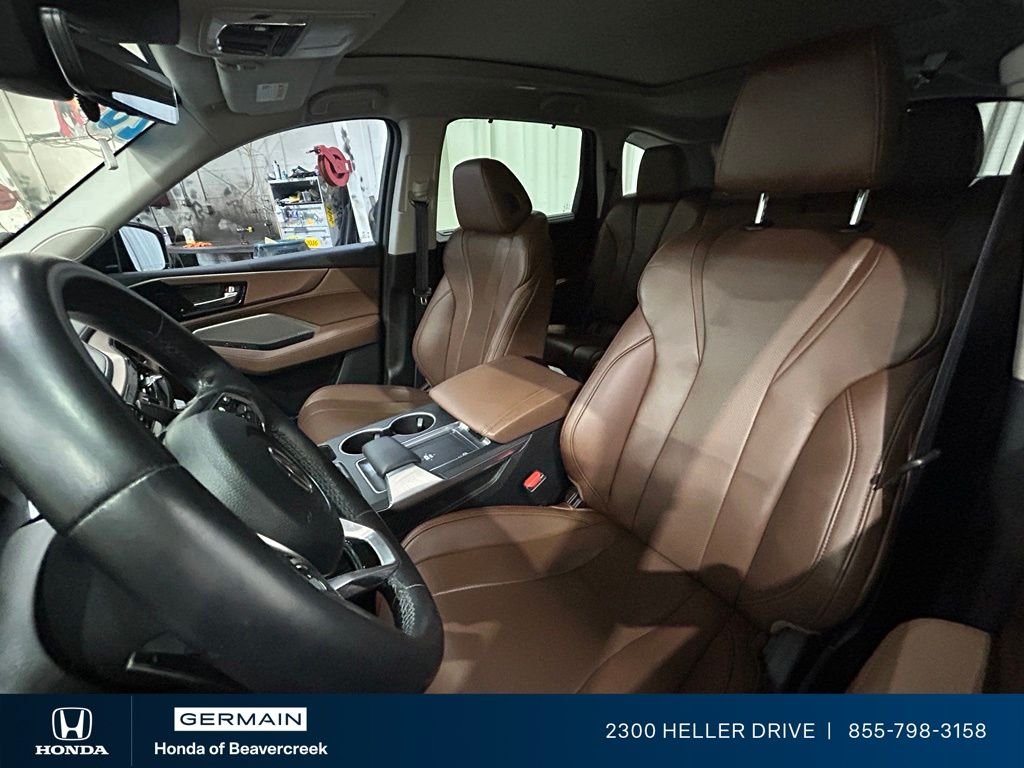 Used 2023 Majestic Black Pearl Acura Technology image 26
