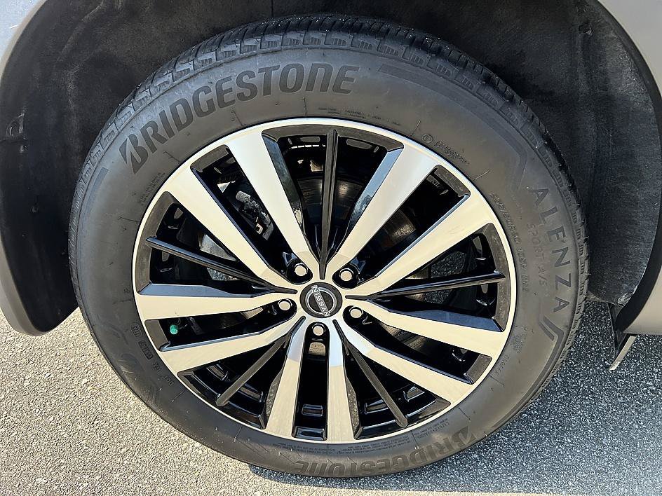 Used 2023 Baja Storm/Super Black Roof Nissan Platinum image 11