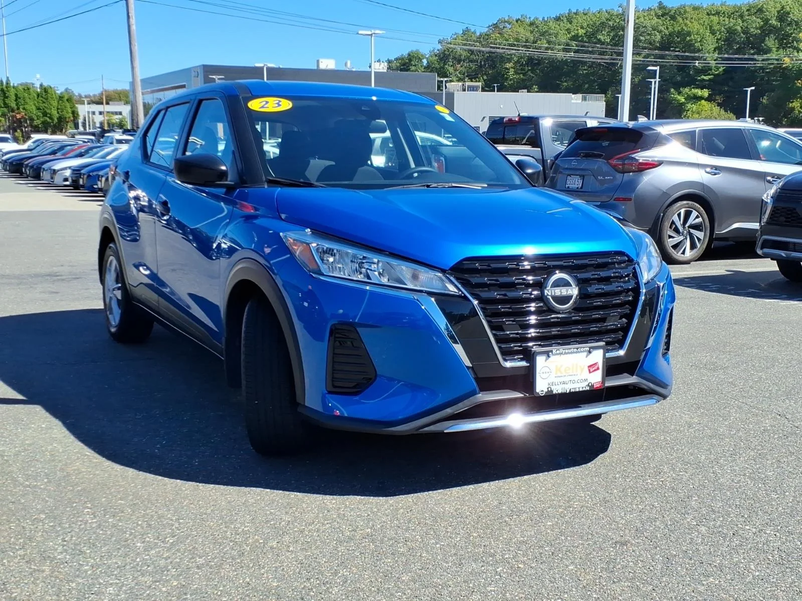 Certified Used 2023 Electric Blue Metallic Nissan S image 3