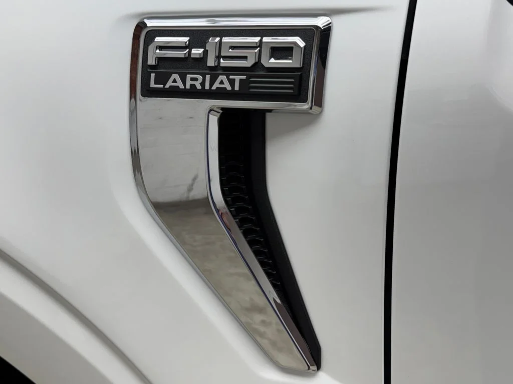 New 2026 Star White Metallic Tri-Coat Ford Lariat® image 3