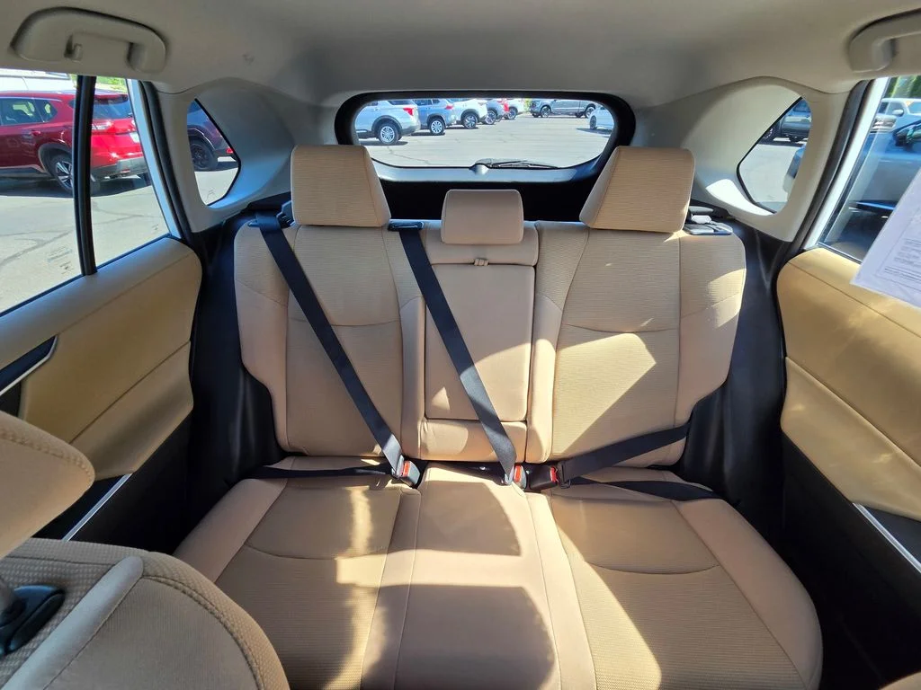 Used 2021 White Toyota LE image 30