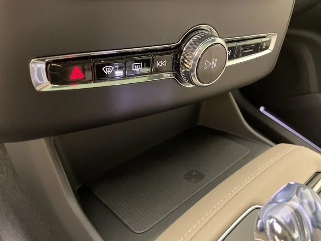 2025 Volvo XC90 Core - Photo 31