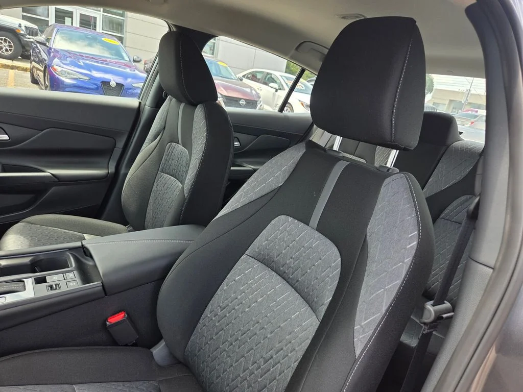 2026 Nissan Sentra SV - Photo 11