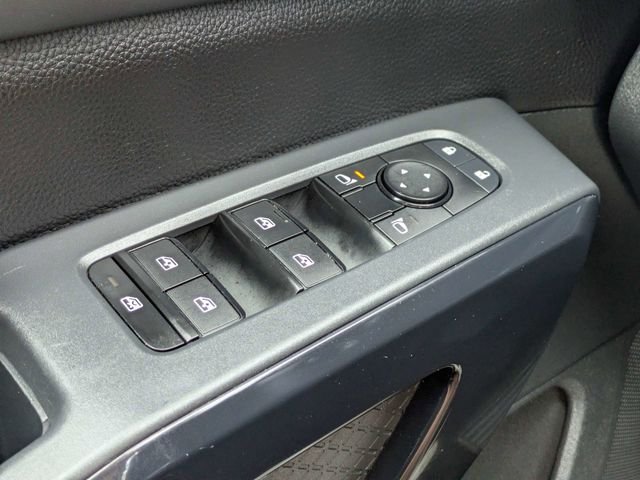 Used 2024 White Nissan SV image 22